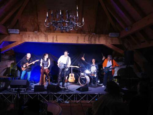 Landhaus, Band 01
